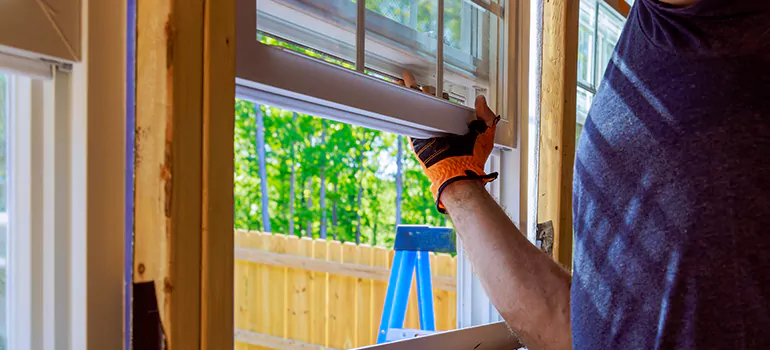 >Bay Window Curtain Rail Track in Titusville, FL
